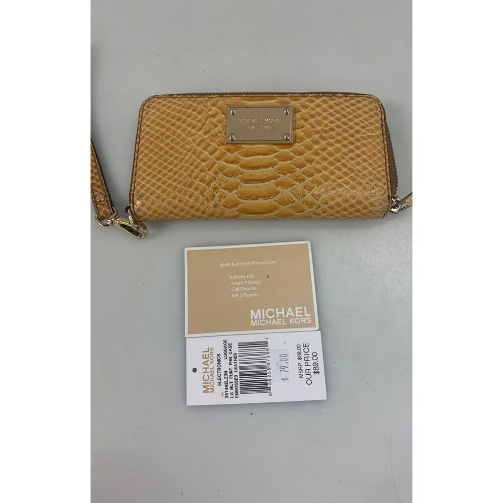 Michael Kors Wallet Wristlet
